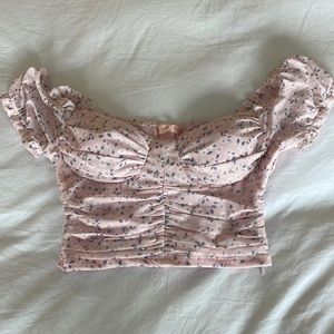 Sundae Muse pink floral crop top with built in bra. Size US 4/AUS 8.
